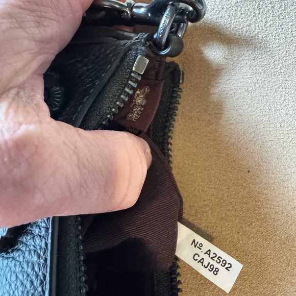 Coach Mini Teri Black Floral Appliqué Pebbled Leather Crossbody - Picture 4 of 6